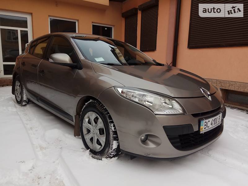 Хэтчбек Renault Megane 2010 в Самборе