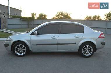 Седан Renault Megane 2006 в 