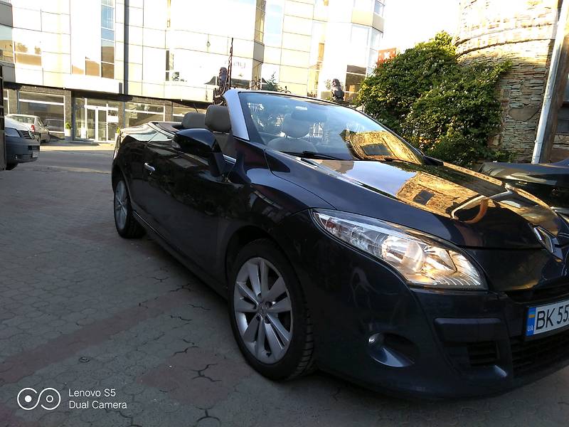 Кабриолет Renault Megane 2010 в Ужгороде