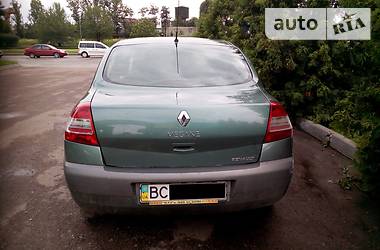 Седан Renault Megane 2006 в Надвірній