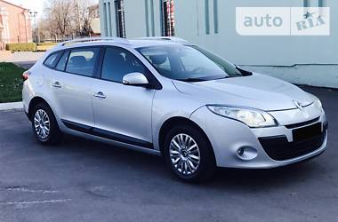 Универсал Renault Megane 2011 в Каменском