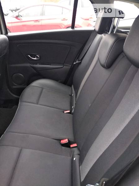 Універсал Renault Megane 2015 в Житомирі фото 4 Універсал Renault Megane 2015 в Житомирі