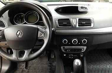 Хэтчбек Renault Megane 2013 в 