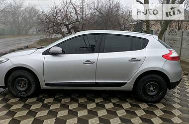 Хетчбек Renault Megane 2014 в 