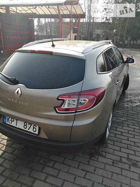 Універсал Renault Megane 2010 в Радивиліві фото 24 Універсал Renault Megane 2010 в Радивиліві