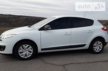 Хэтчбек Renault Megane 2013 в 
