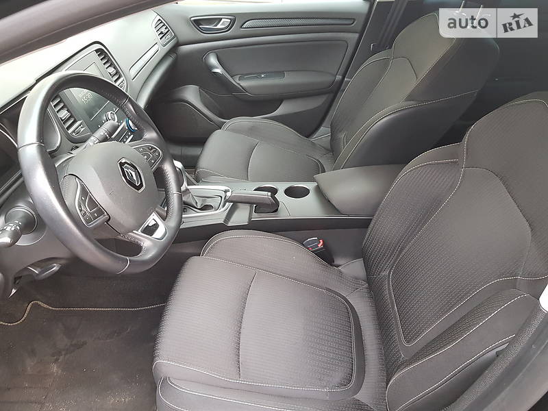 Седан Renault Megane 2017 в Шостці