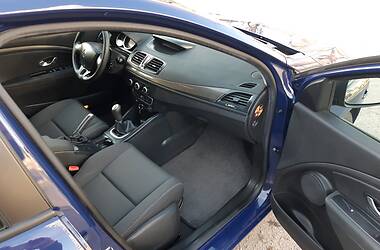 Хетчбек Renault Megane 2009 в 