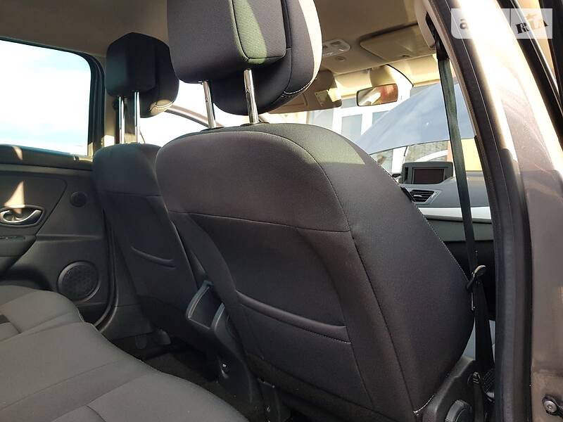 Універсал Renault Megane 2011 в Калуші