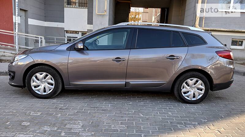 Универсал Renault Megane 2014 в Львове