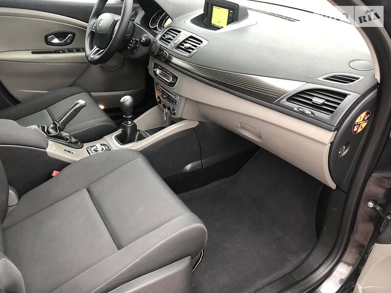 Хетчбек Renault Megane 2010 в Рівному фото 17 Хетчбек Renault Megane 2010 в Рівному