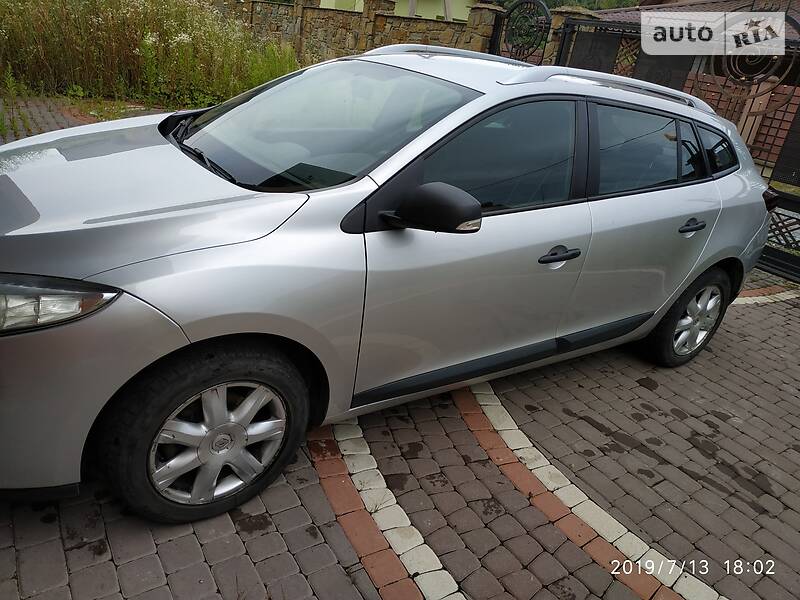 Универсал Renault Megane 2013 в Львове