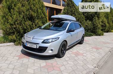Універсал Renault Megane 2011 в  фото 21 Універсал Renault Megane 2011 в