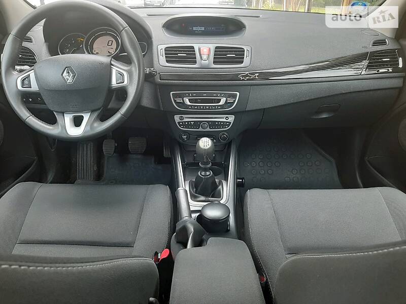 Універсал Renault Megane 2011 в Львові фото 12 Універсал Renault Megane 2011 в Львові
