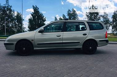 Универсал Renault Megane 2002 в Турийске