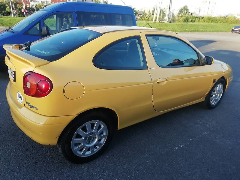 Купе Renault Megane 2002 в Львові
