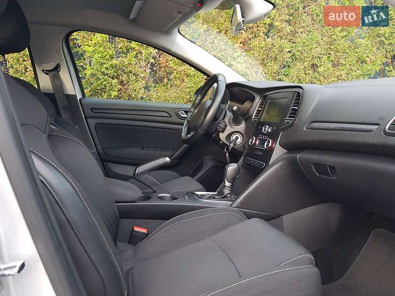 Универсал Renault Megane 2017 в Киеве