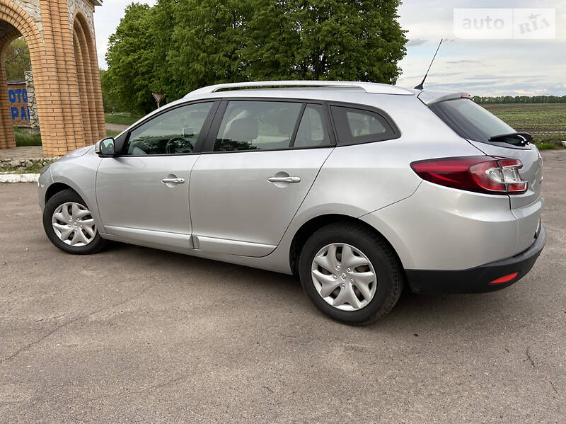 Універсал Renault Megane 2015 в Конотопі