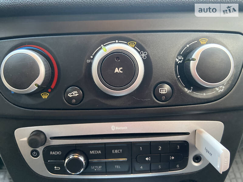 Універсал Renault Megane 2015 в Конотопі