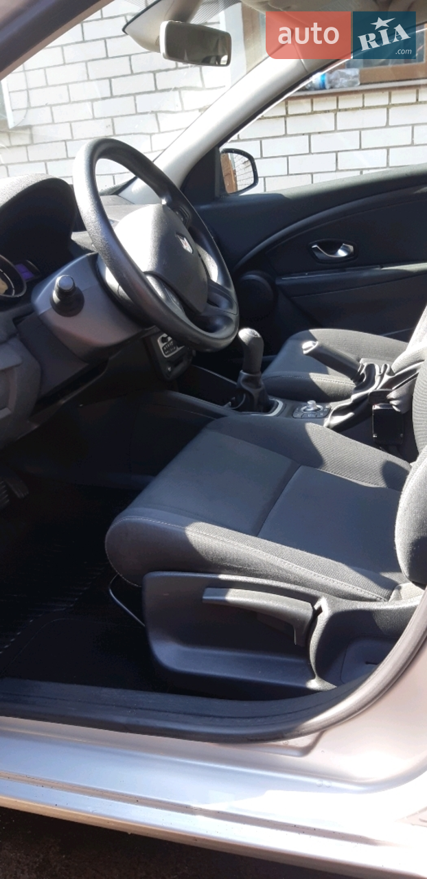2010 Renault Megane - мініатюра 15