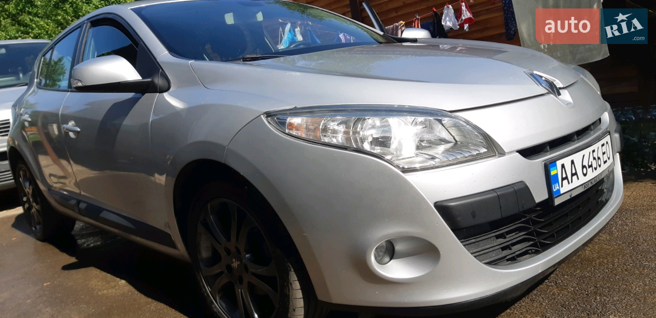 2010 Renault Megane - мініатюра 4