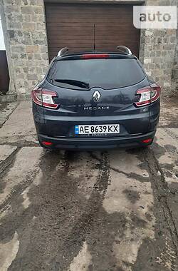 Универсал Renault Megane 2014 в Пятихатках