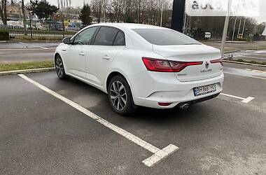 Седан Renault Megane 2017 в Ровно