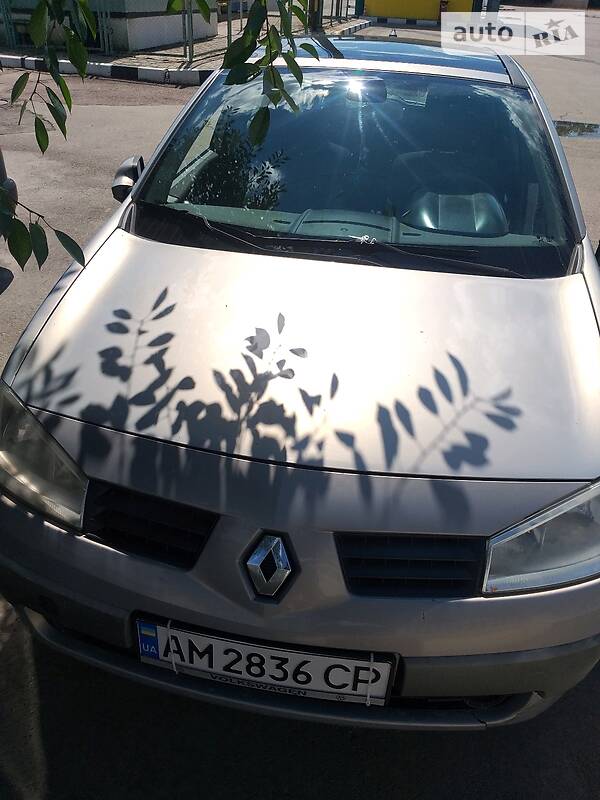 Хэтчбек Renault Megane 2004 в Коростене