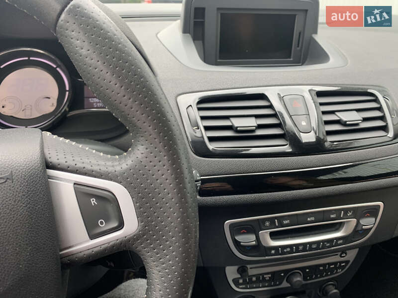 Купе Renault Megane 2012 в Згуровке