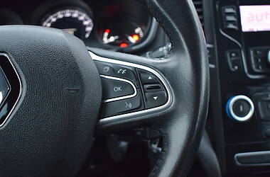 Хэтчбек Renault Megane 2016 в 