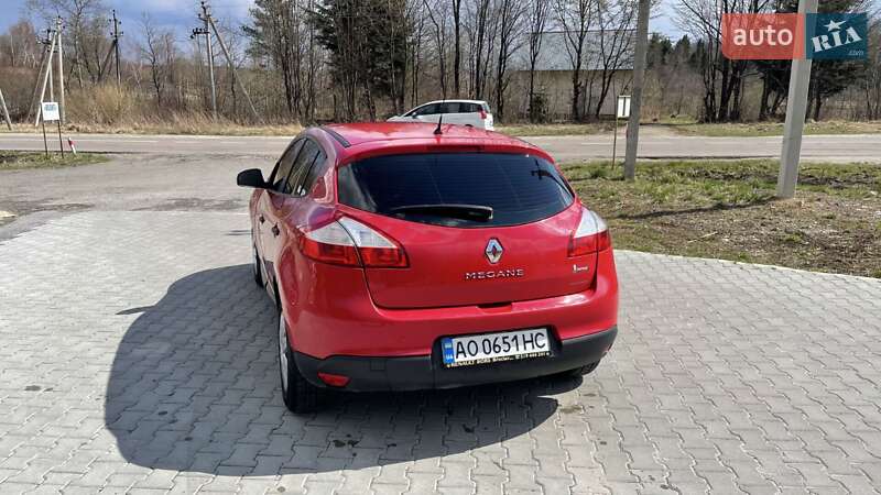 Хэтчбек Renault Megane 2010 в Трускавце фото 4 Хэтчбек Renault Megane 2010 в Трускавце