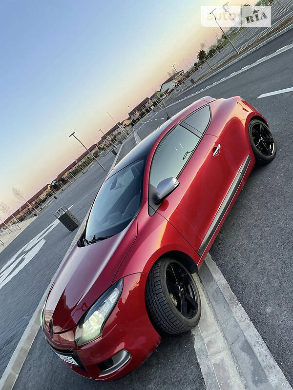 Купе Renault Megane 2011 в Шостці