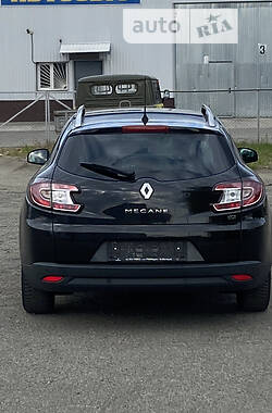 Универсал Renault Megane 2010 в Корсуне-Шевченковском