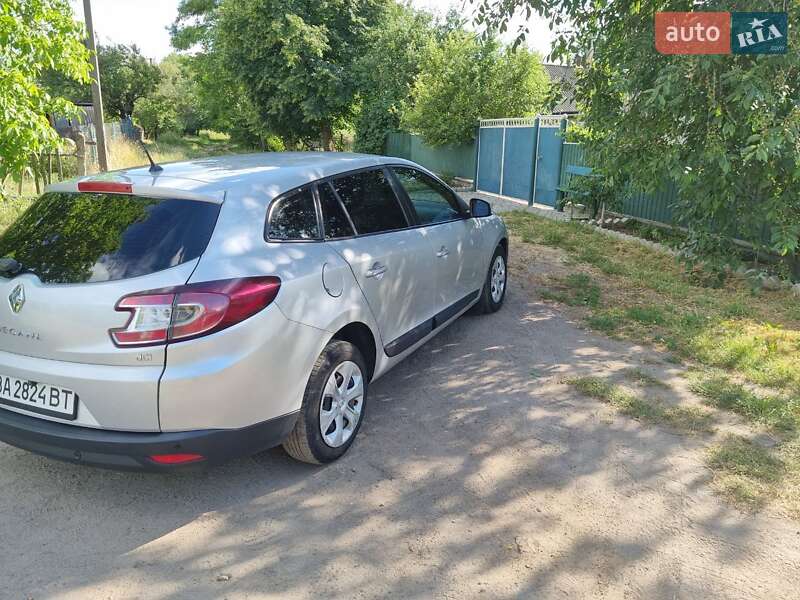 Універсал Renault Megane 2011 в Новомиргороді