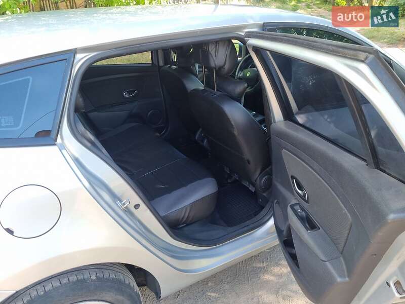 Універсал Renault Megane 2011 в Новомиргороді