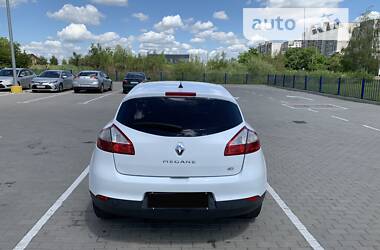 Хэтчбек Renault Megane 2021 в 