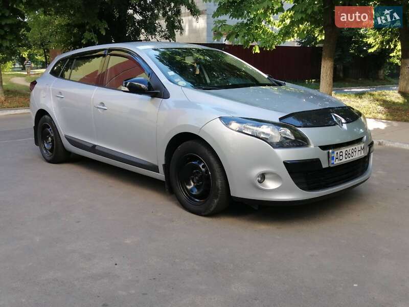 Универсал Renault Megane 2011 в Ладыжине фото 3 Универсал Renault Megane 2011 в Ладыжине