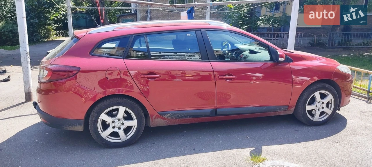 2010 Renault Megane - мініатюра 22