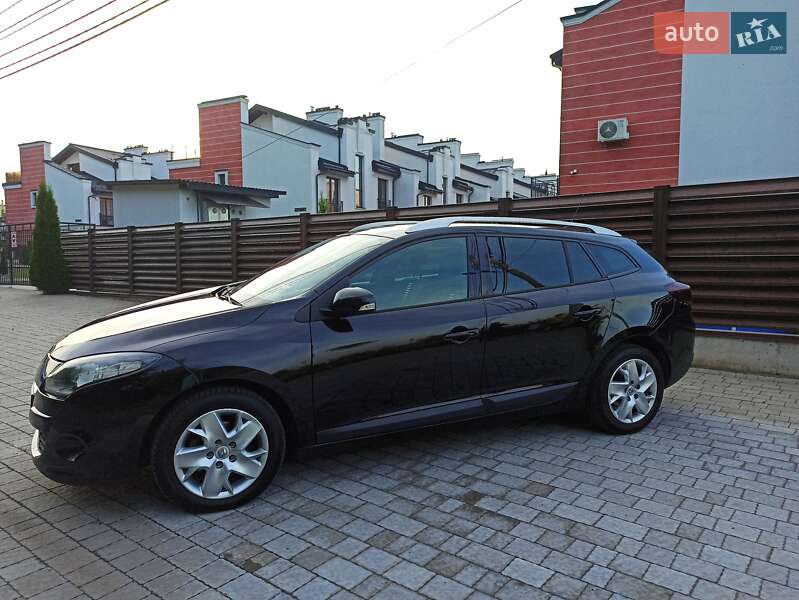 Универсал Renault Megane 2012 в 