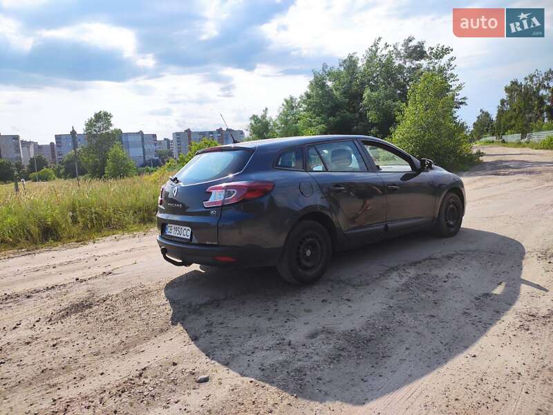 Универсал Renault Megane 2011 в Чернигове