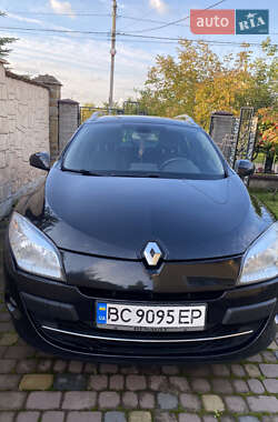 Универсал Renault Megane 2011 в 