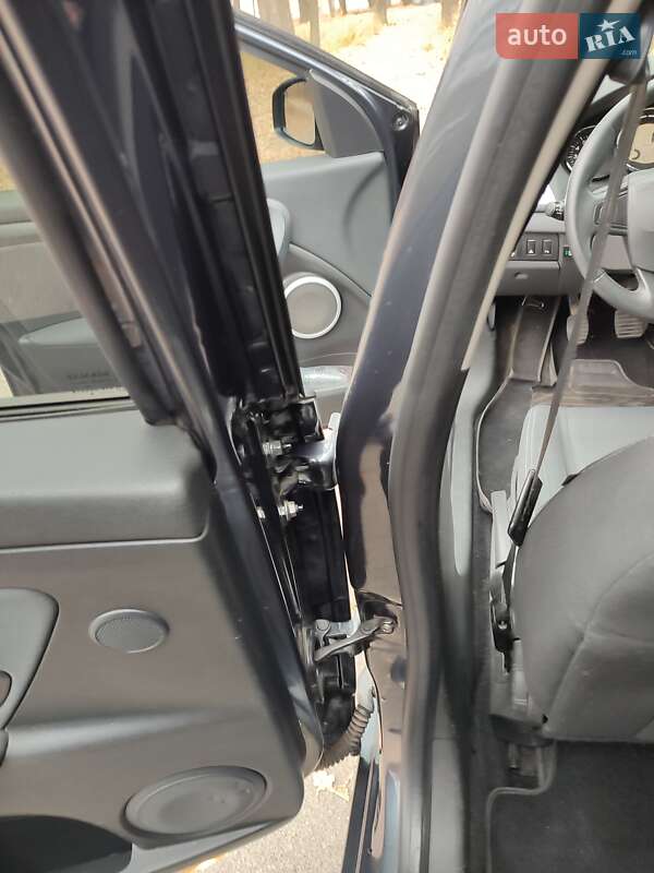 Универсал Renault Megane 2010 в Умани фото 130 Универсал Renault Megane 2010 в Умани