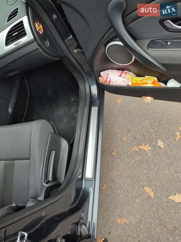 Универсал Renault Megane 2010 в Умани фото 162 Универсал Renault Megane 2010 в Умани