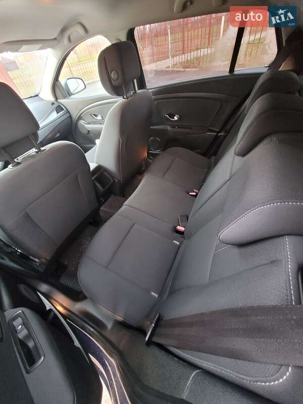 Универсал Renault Megane 2010 в Луцке