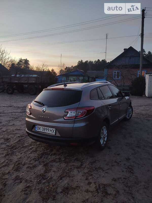 Универсал Renault Megane 2013 в Сарнах фото 3 Универсал Renault Megane 2013 в Сарнах