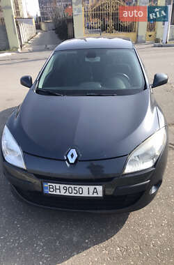 Хэтчбек Renault Megane 2008 в 