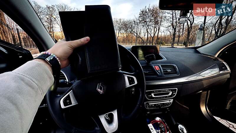 Купе Renault Megane 2010 в Кривом Роге фото 5 Купе Renault Megane 2010 в Кривом Роге