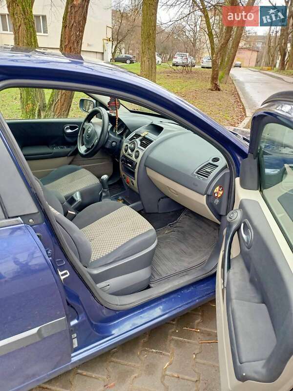 Хэтчбек Renault Megane 2003 в Ивано-Франковске
