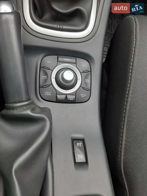 Хэтчбек Renault Megane 2011 в Калуше