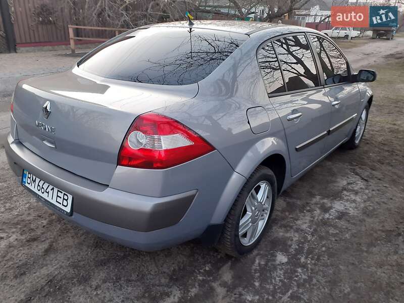 Седан Renault Megane 2004 в Ахтырке